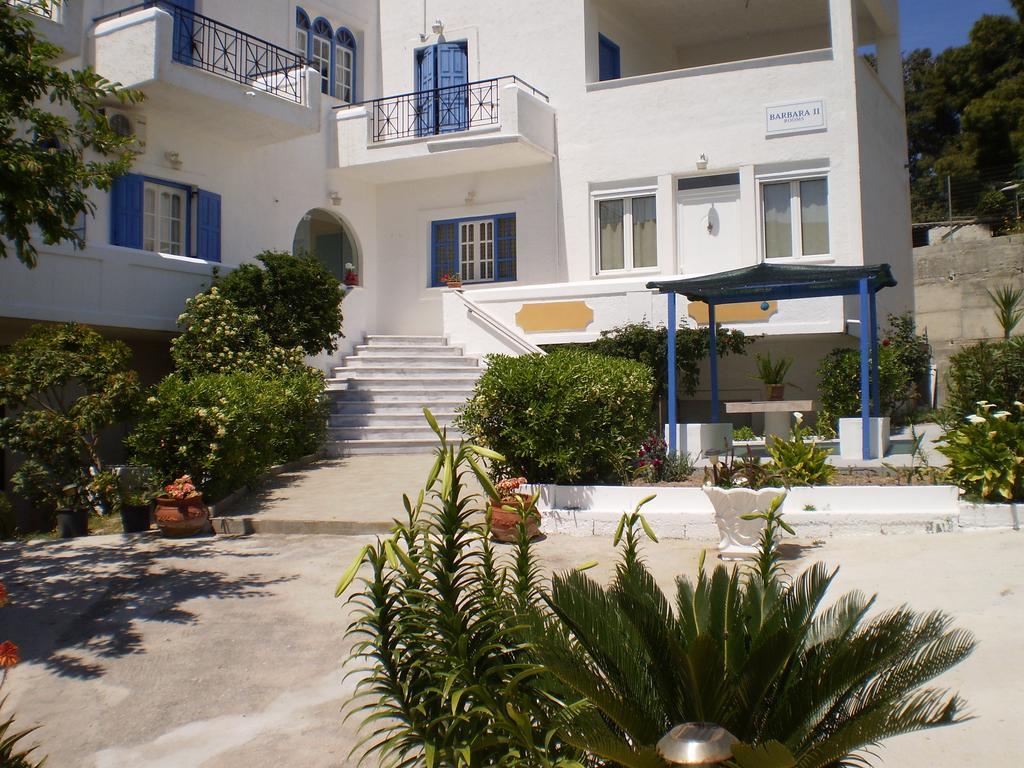 Hotel Barbara II Agia Marina  Exterior foto